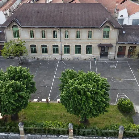 Ferienwohnung L'Ecole Buissonniere Laroque-dʼOlmes Exterior foto