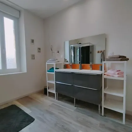 Ferienwohnung L'Ecole Buissonniere Laroque-dʼOlmes Exterior foto