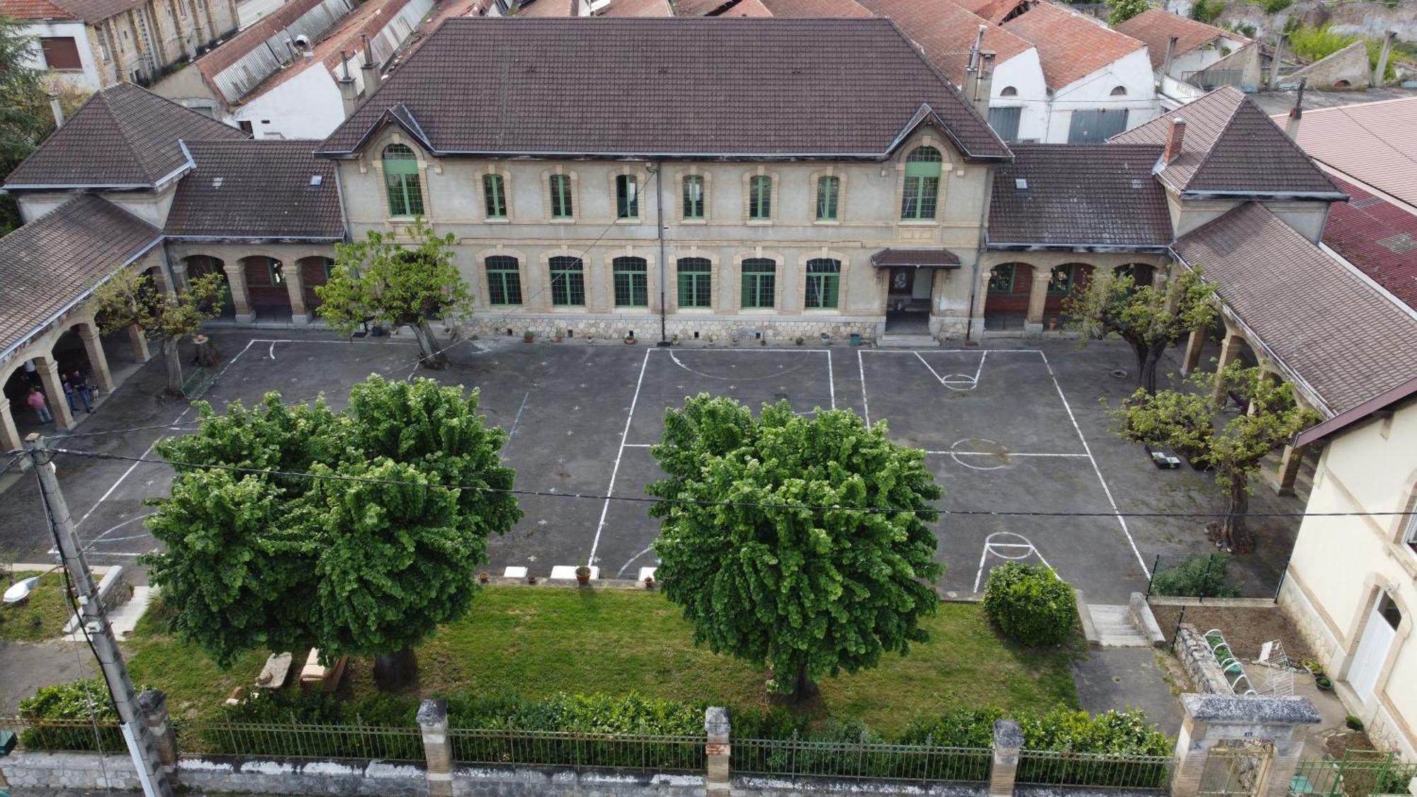 Apartment L'ecole Buissonniere Laroque-dʼOlmes